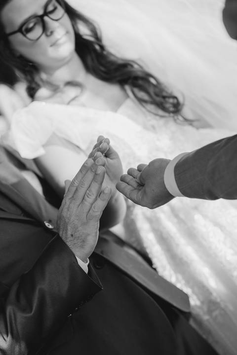 fotografo-em-osorio-litoral-norte-rio-grande-do-sul-felipe-lopes-fotografia-cerimonia-de-casamento-externo-por-do-sol-natureza-paisagem-campo-no-delicias-da-cancela-em-santo-antonio-da-patrulha-noivos'