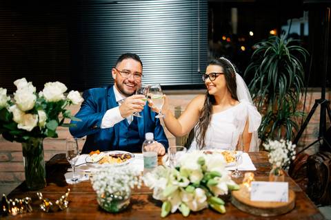 fotografo-em-osorio-litoral-norte-rio-grande-do-sul-felipe-lopes-fotografia-cerimonia-de-casamento-externo-por-do-sol-natureza-paisagem-campo-no-delicias-da-cancela-em-santo-antonio-da-patrulha-noivos'