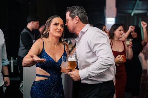 fotografo-em-osorio-litoral-norte-rio-grande-do-sul-felipe-lopes-fotografia-festa-de-formatura-de-arquitetura-na-saba-em-atlantida'