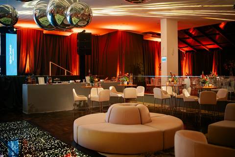 fotografo-em-osorio-litoral-norte-rio-grande-do-sul-felipe-lopes-fotografia-festa-de-formatura-de-arquitetura-na-saba-em-atlantida'