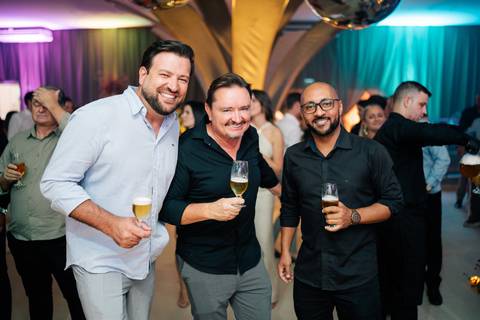 fotografo-em-osorio-litoral-norte-rio-grande-do-sul-felipe-lopes-fotografia-festa-de-formatura-de-arquitetura-na-saba-em-atlantida'