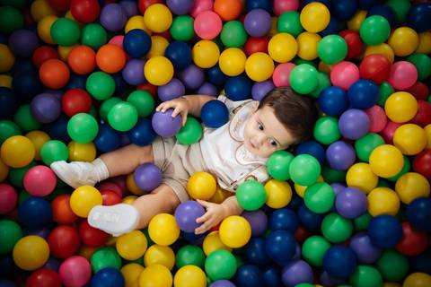 fotografo-em-osorio-litoral-norte-do-rio-grande-do-sul-felipe-lopes-fotografia-festa-de-1-aninho-de-zafari-menino-em-tramandai-espaco-medina-com-show-de-magica-bruno-mariotti'