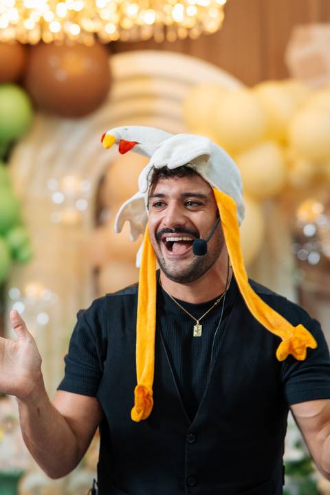 fotografo-em-osorio-litoral-norte-do-rio-grande-do-sul-felipe-lopes-fotografia-festa-de-1-aninho-de-zafari-menino-em-tramandai-espaco-medina-com-show-de-magica-bruno-mariotti'