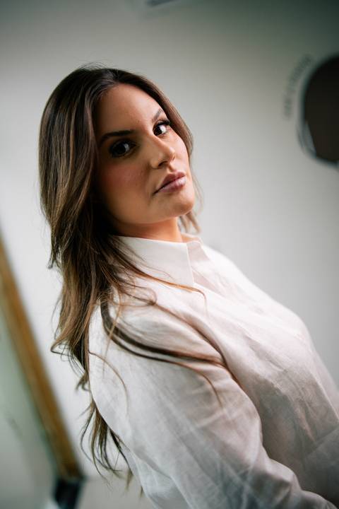 fotografo-em-osorio-litoral-norte-rio-grande-do-sul-felipe-lopes-fotografia-ensaio-empresarial-agencia-de-marketing-retratos-individuais-equipe-ambientadas-estudio-paula-madalena-fotos-profissionais'
