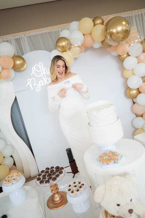 fotografo-em-osorio-litoral-norte-rio-grande-do-sul-felipe-lopes-fotografia-cha-revelacao-sexo-bebe-casal-jovem-menino-caixa-com-balao-fumaça'