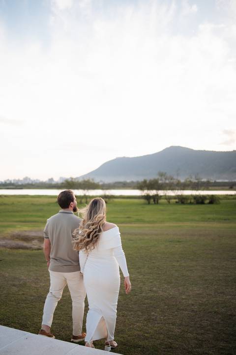 fotografo-em-osorio-litoral-norte-rio-grande-do-sul-felipe-lopes-fotografia-cha-revelacao-sexo-bebe-casal-jovem-menino-caixa-com-balao-fumaça'