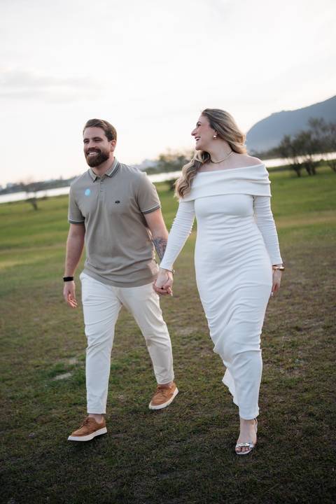 fotografo-em-osorio-litoral-norte-rio-grande-do-sul-felipe-lopes-fotografia-cha-revelacao-sexo-bebe-casal-jovem-menino-caixa-com-balao-fumaça'