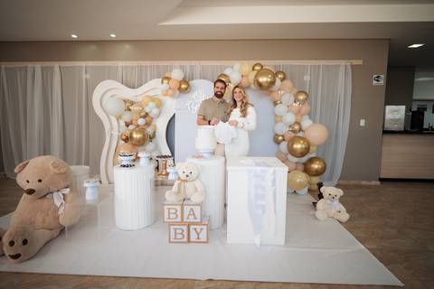 fotografo-em-osorio-litoral-norte-rio-grande-do-sul-felipe-lopes-fotografia-cha-revelacao-sexo-bebe-casal-jovem-menino-caixa-com-balao-fumaça'