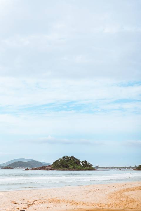 pre-wedding-pamela-jonatas-praia-das-conchas-guaruja-may-e-jose-fotografia'