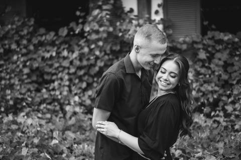 Pré wedding da Letícia e Rodrigo realizado na Rota do Vinho, em São Roque na Vila Don Patto fotografado por May e José Fotografia'