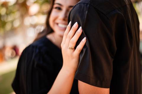 Pré wedding da Letícia e Rodrigo realizado na Rota do Vinho, em São Roque na Vila Don Patto fotografado por May e José Fotografia'