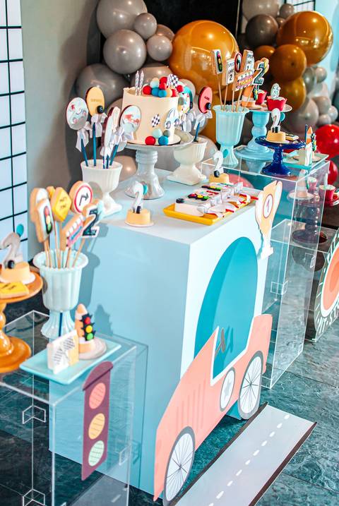 aniversario do thomas 2 anos'