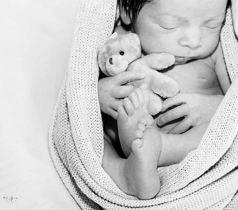 ensaionewbornlennon'