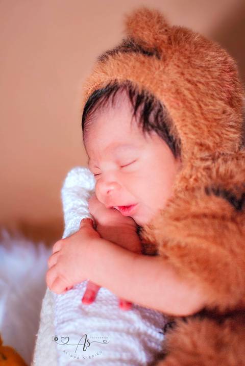 ensaionewbornlennon'