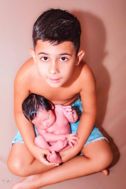 ensaionewbornlennon'