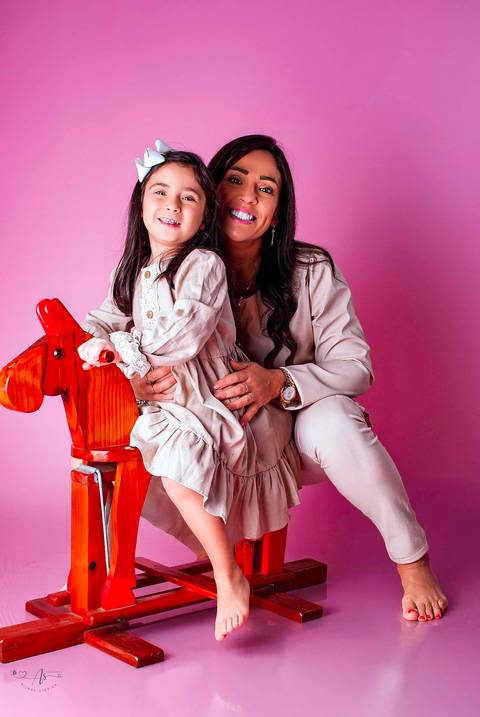 Diadasmaesrenataelivia'