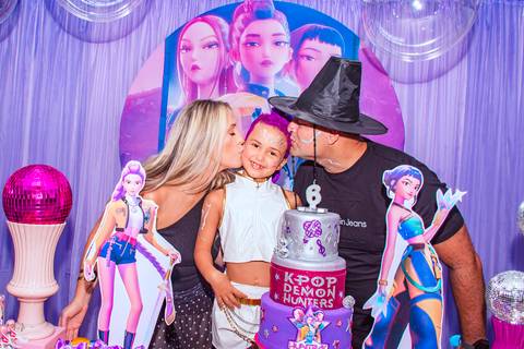 Laurafaz6nobrincalhaoemcanoas'