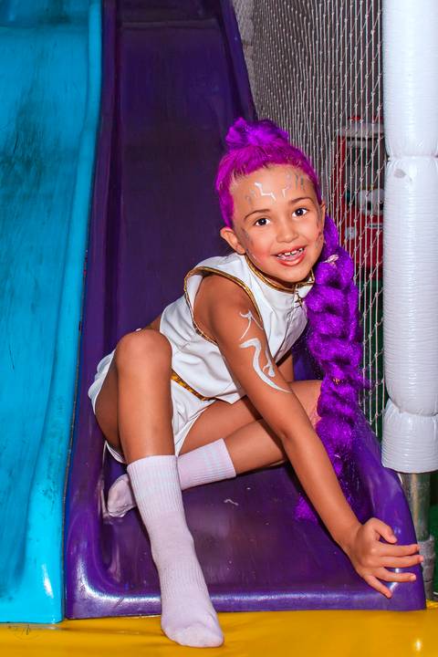 Laurafaz6nobrincalhaoemcanoas'