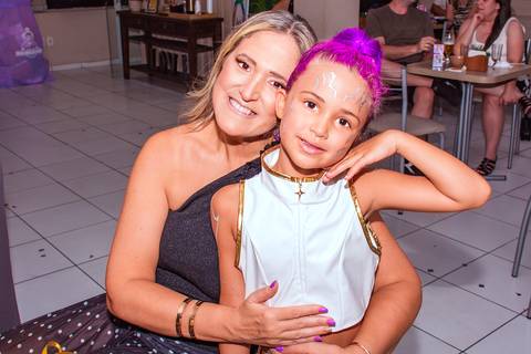 Laurafaz6nobrincalhaoemcanoas'