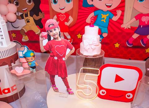 aniverdalaura_dolucasneto'