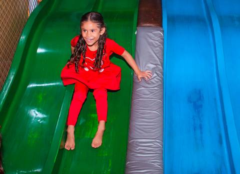 aniverdalaura_dolucasneto'