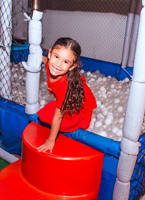 aniverdalaura_dolucasneto'