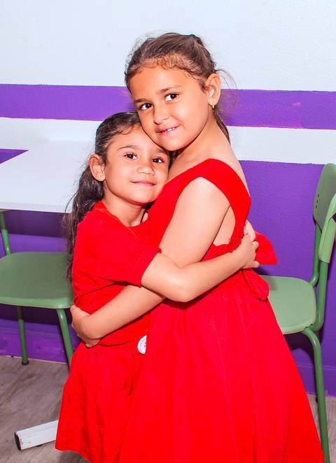 aniverdalaura_dolucasneto
'