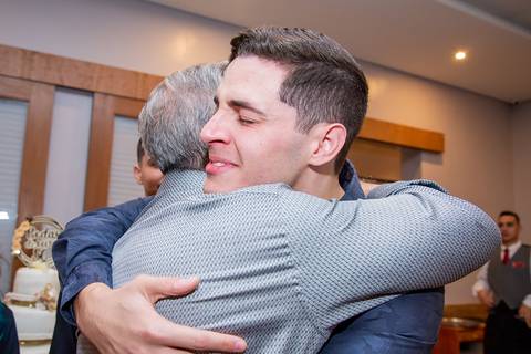 emoção bodas de ouro neto emocionado'