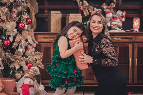 ANNE SHIRLEY E VALENTINA 2019'