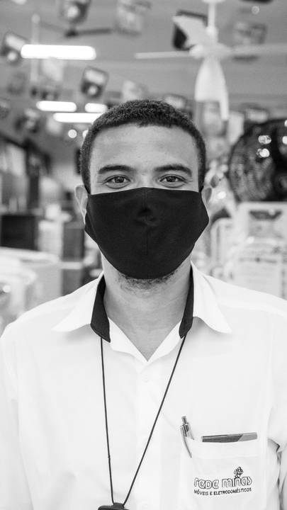 PROJETO SORRINDO COM OS OLHOS'