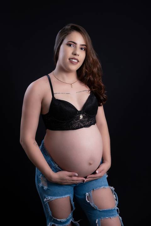 Ensaio Gestante em Estúdio de Taline Ohrana em Bom Jesus da Lapa'