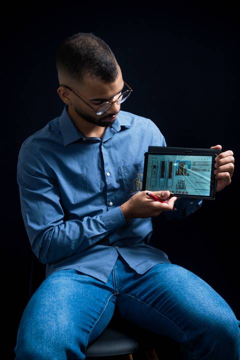 Ensaio Corporativo Victor Manuel - Engenharia Civil - Bom Jesus da Lapa - Ensaio Corporativo em Estúdio'