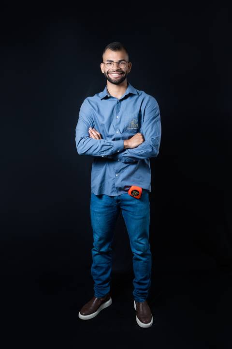 Ensaio Corporativo Victor Manuel - Engenharia Civil - Bom Jesus da Lapa - Ensaio Corporativo em Estúdio'