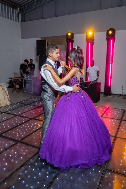 Aniversário 15 anos Quetlen - Imperial Eventos - Bom Jesus da Lapa'