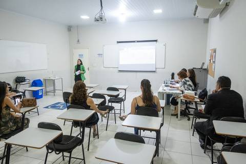 Faculdade Pitágoras Bom Jesus da Lapa; Direito, turma de direito; turma de direito faculdade pitagoras de bom jesus da lapa; apresentação de tcc; tcc direito pitagoras; Amanda vieira, Rafa Costa Fotos'