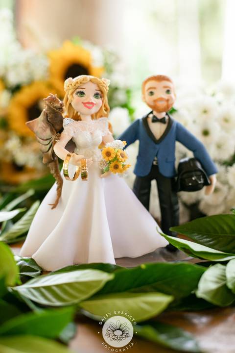 fotografo de casamento joinville paiol velho noiva noivo mini wedding making deise evaristo fotografia decoração mesa posta topo de bolo daenerys e darth wader alianças'