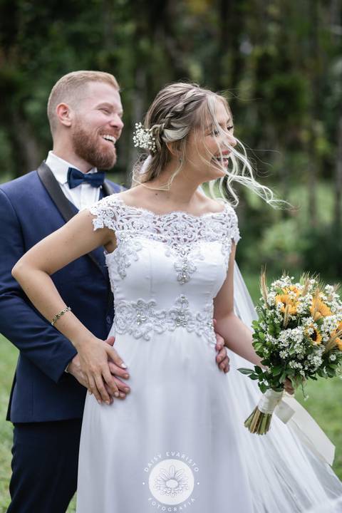 fotografo de casamento joinville paiol velho noiva noivo mini wedding noiva em casa deise evaristo fotografia ensaio casamento noivos externo campo'