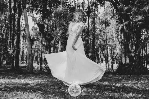 fotografo de casamento joinville paiol velho noiva noivo mini wedding noiva em casa deise evaristo fotografia ensaio casamento noivos externo campo'