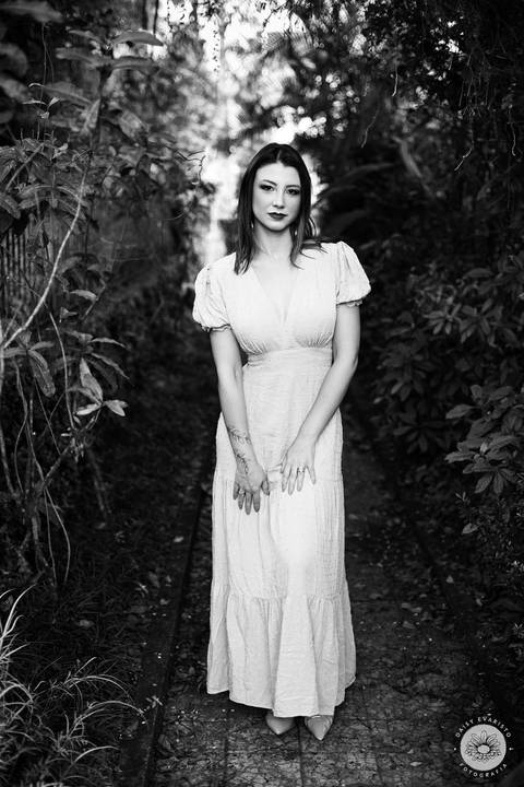 retrato corporativo perfil profissional psicologa linkedin redes sociais'