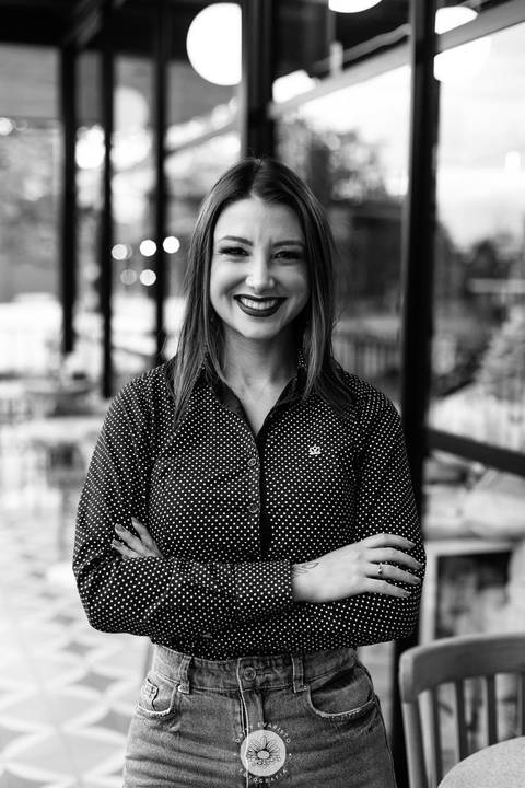 retrato corporativo perfil profissional psicologa linkedin redes sociais'