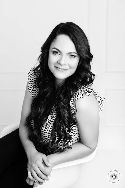 Mariana dermatologista joinville daisy evaristo fotografia estudio fotos de perfil profissionais linkedin redes sociais perfil empreendedor'