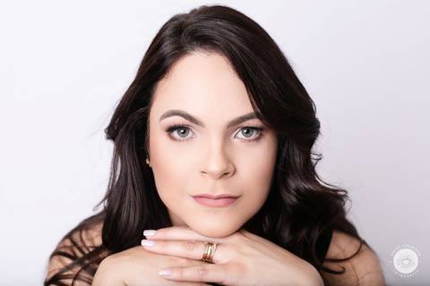 Mariana dermatologista joinville daisy evaristo retrato corporativo fotografia estudio fotos de perfil profissionais linkedin redes sociais perfil empreendedor'