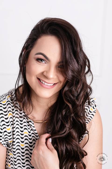 Mariana dermatologista joinville daisy evaristo fotografia estudio fotos de perfil profissionais linkedin redes sociais perfil empreendedor'