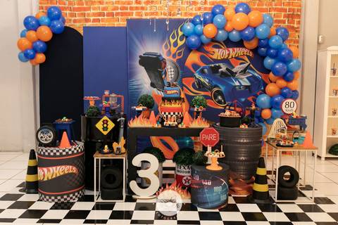 fotografo profissional em joinville aniversario infantil daisy evaristo apolo 3 anos com logo in festa buffet'