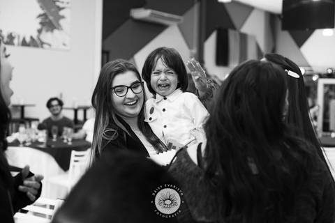 fotografo profissional em joinville aniversario infantil daisy evaristo apolo 3 anos com logo in festa buffet'