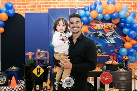 fotografo profissional em joinville aniversario infantil daisy evaristo apolo 3 anos com logo in festa buffet'
