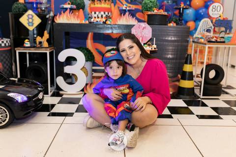 fotografo profissional em joinville aniversario infantil daisy evaristo apolo 3 anos com logo in festa buffet'