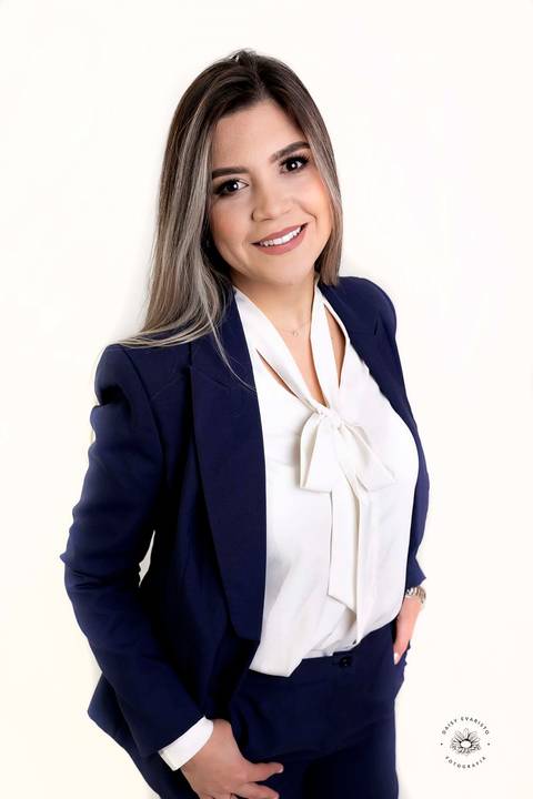 Letícia Portela Advogada imobiliaria daisy evaristo fotografia fotografo ensaio profissional estudio joinville retrato corporativo perfil profissional'