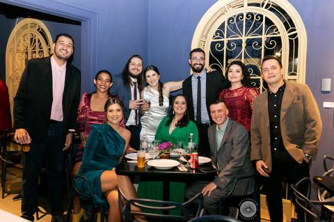 daisy evaristo fotografo casamento joinville Beatriz Caio mini wedd Faust Cafe'