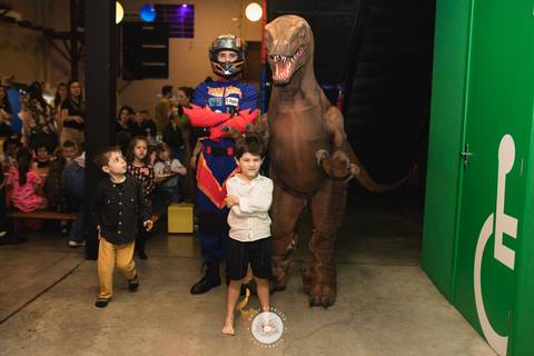 fotografo profissional em joinville daisy evaristo festa aniversario infantil miguel 5 anos adventure park'